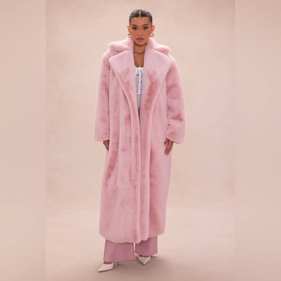 Fashion Nova Jackets & Blazers - NWT Luxurious Pink Faux Fur Coat XL